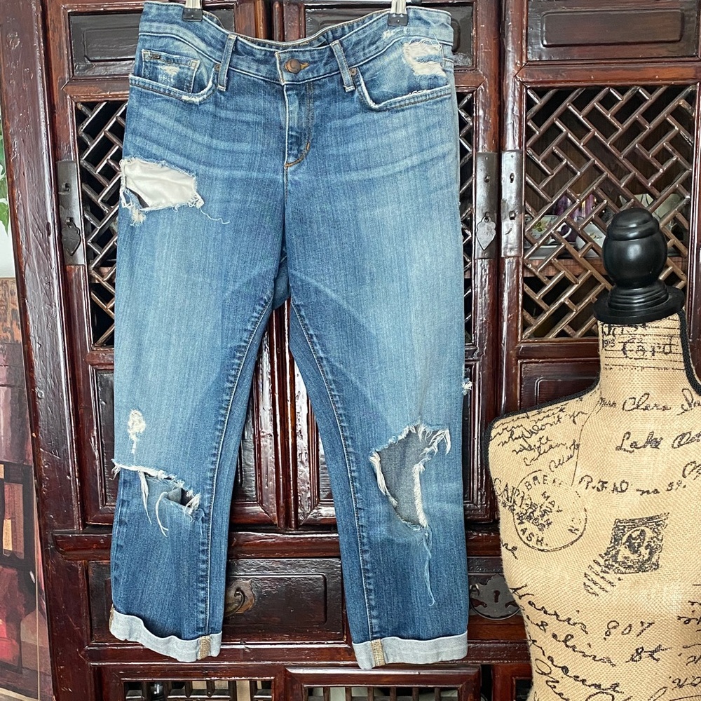 JOE’S JEANS Distressed Cropped Boyfriend Jeans